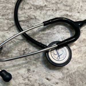 Littmann Classic II SE Stethoscope. Black.